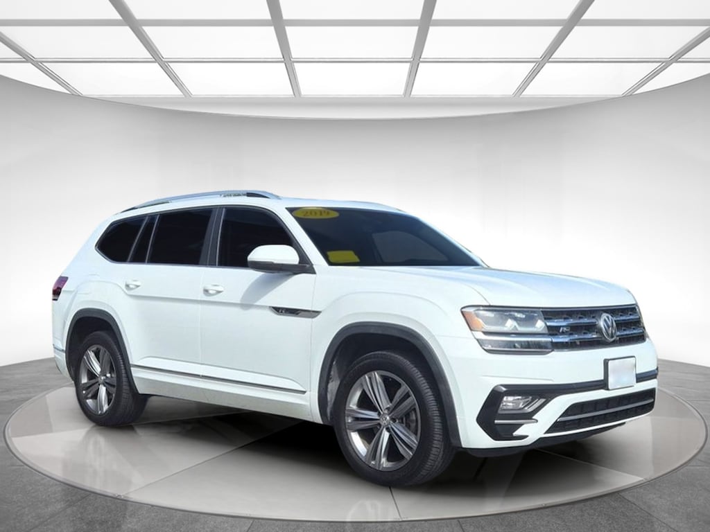 Used 2019 Volkswagen Atlas 3.6L V6 SE w/Technology R-Line 4MOTION SUV