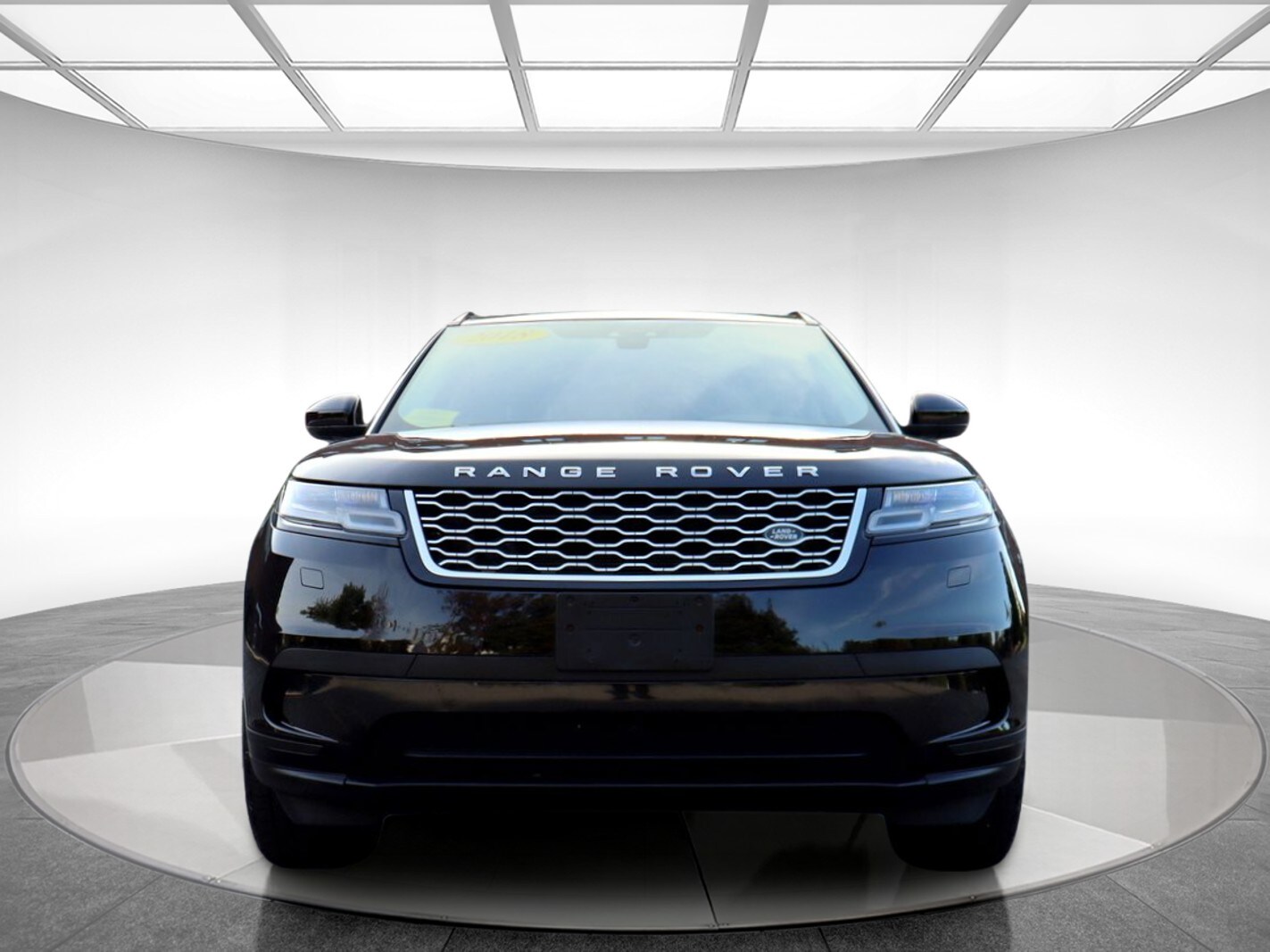 2018 Land Rover Range Rover Velar P250 S photo 2