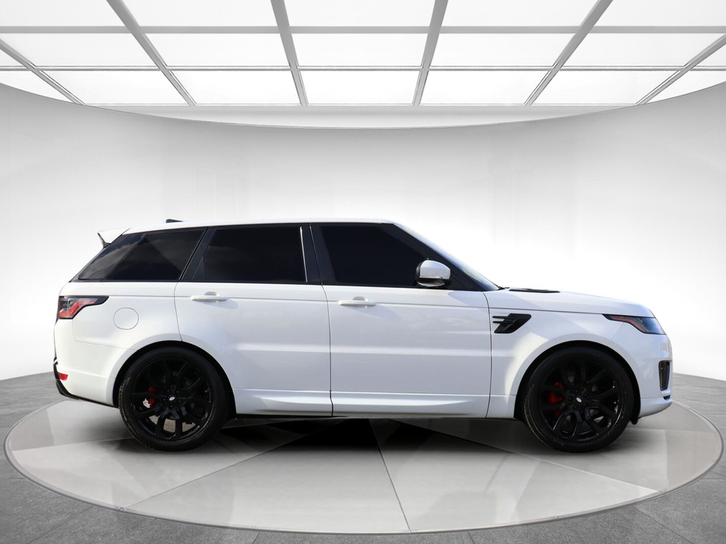 2020 Land Rover Range Rover Sport SE photo 4
