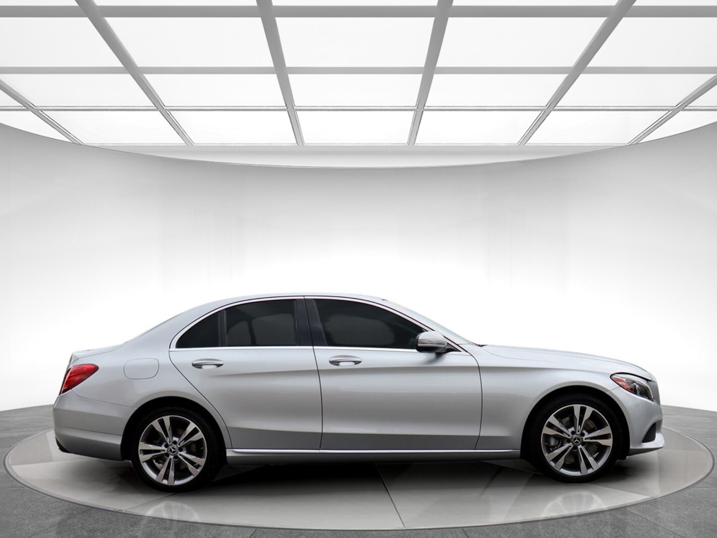 2017 Mercedes Benz C 300 Luxury 4MATIC photo 4