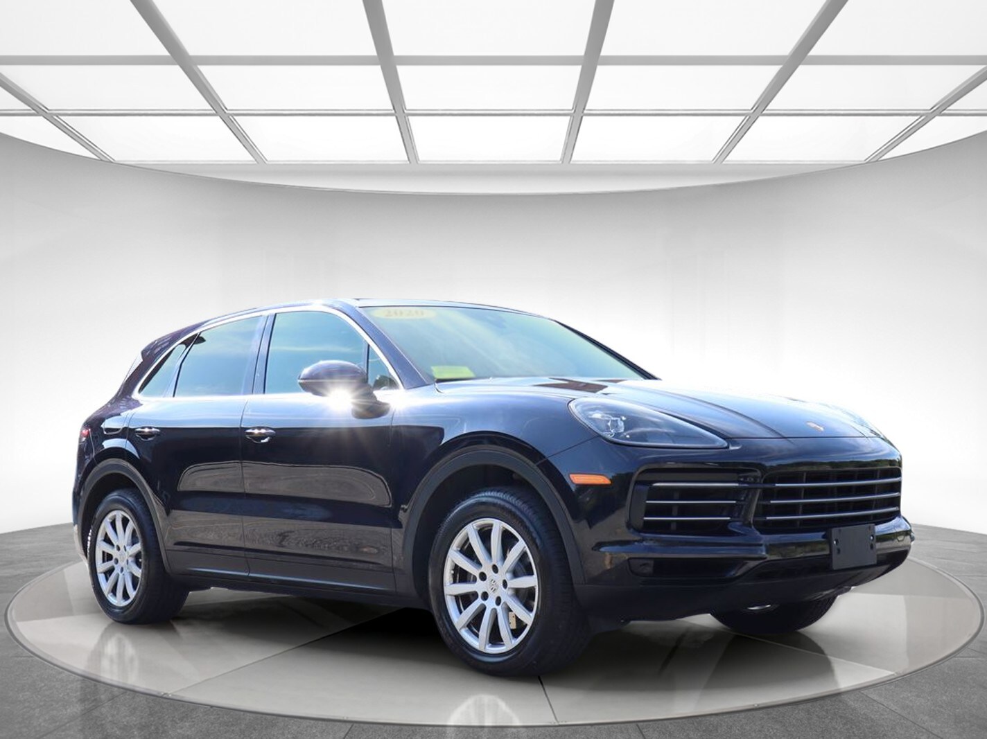 2020 Porsche Cayenne photo 2
