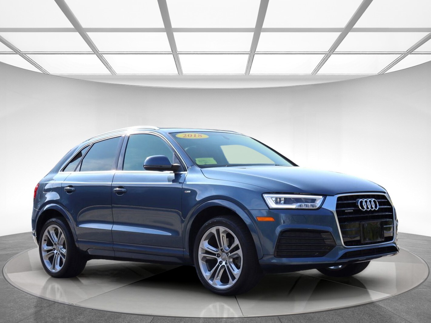 2018 Audi Q3 Premium Plus photo 3