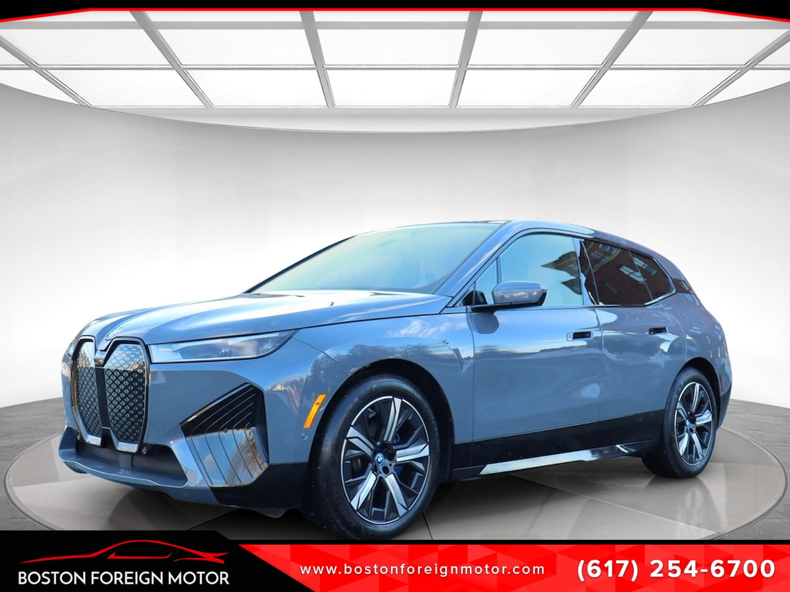 2023 BMW iX Base's photo