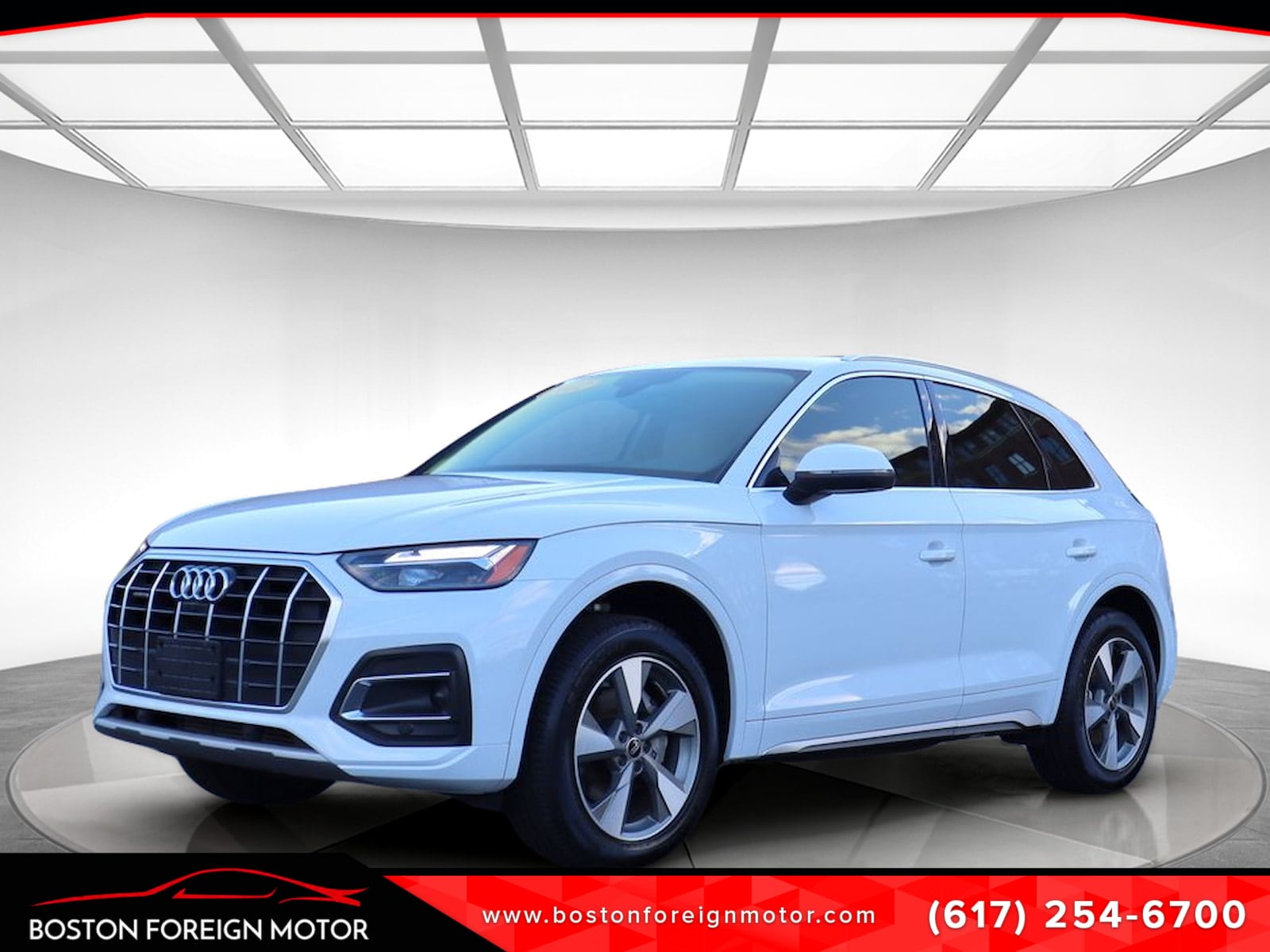 2022 Audi Q5 Premium Plus's photo