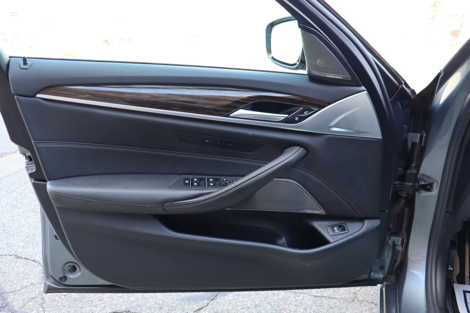 2021 BMW 5 Series 530i - Photo 22
