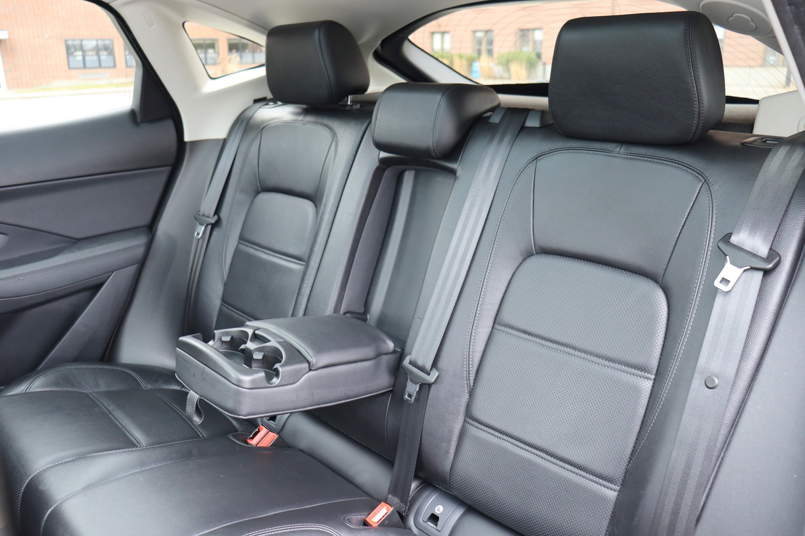 2019 Jaguar E-PACE S - Photo 15