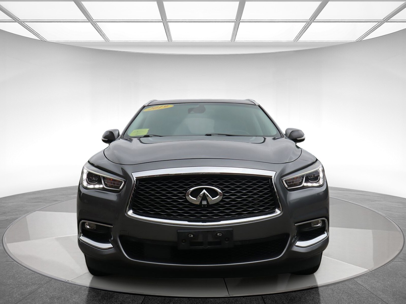 2019 Infiniti QX60 Pure photo 2