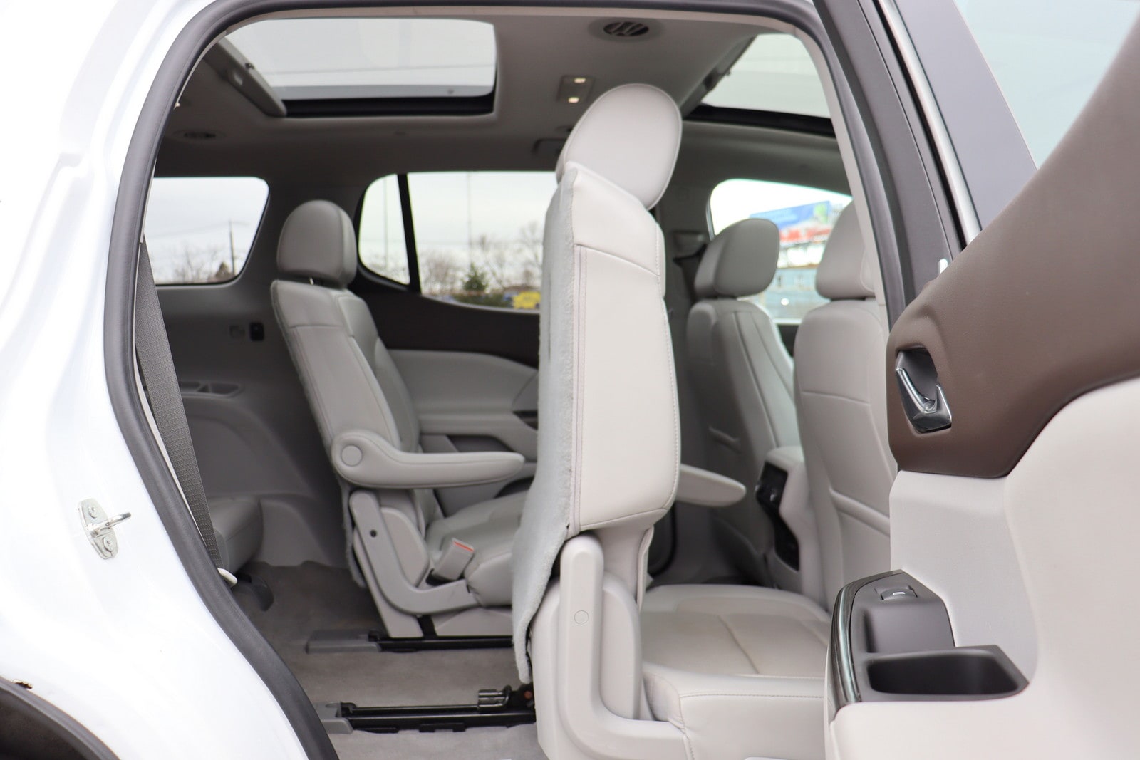 2020 GMC Acadia SLT - Photo 17