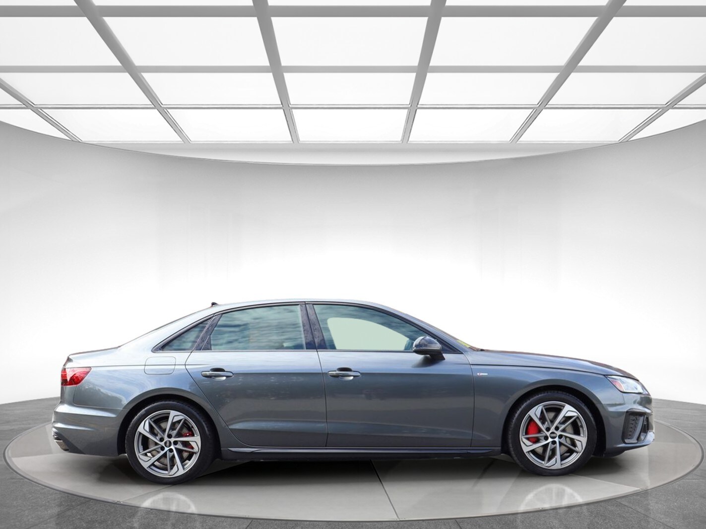 2023 Audi A4 45 S line Premium Plus photo 4