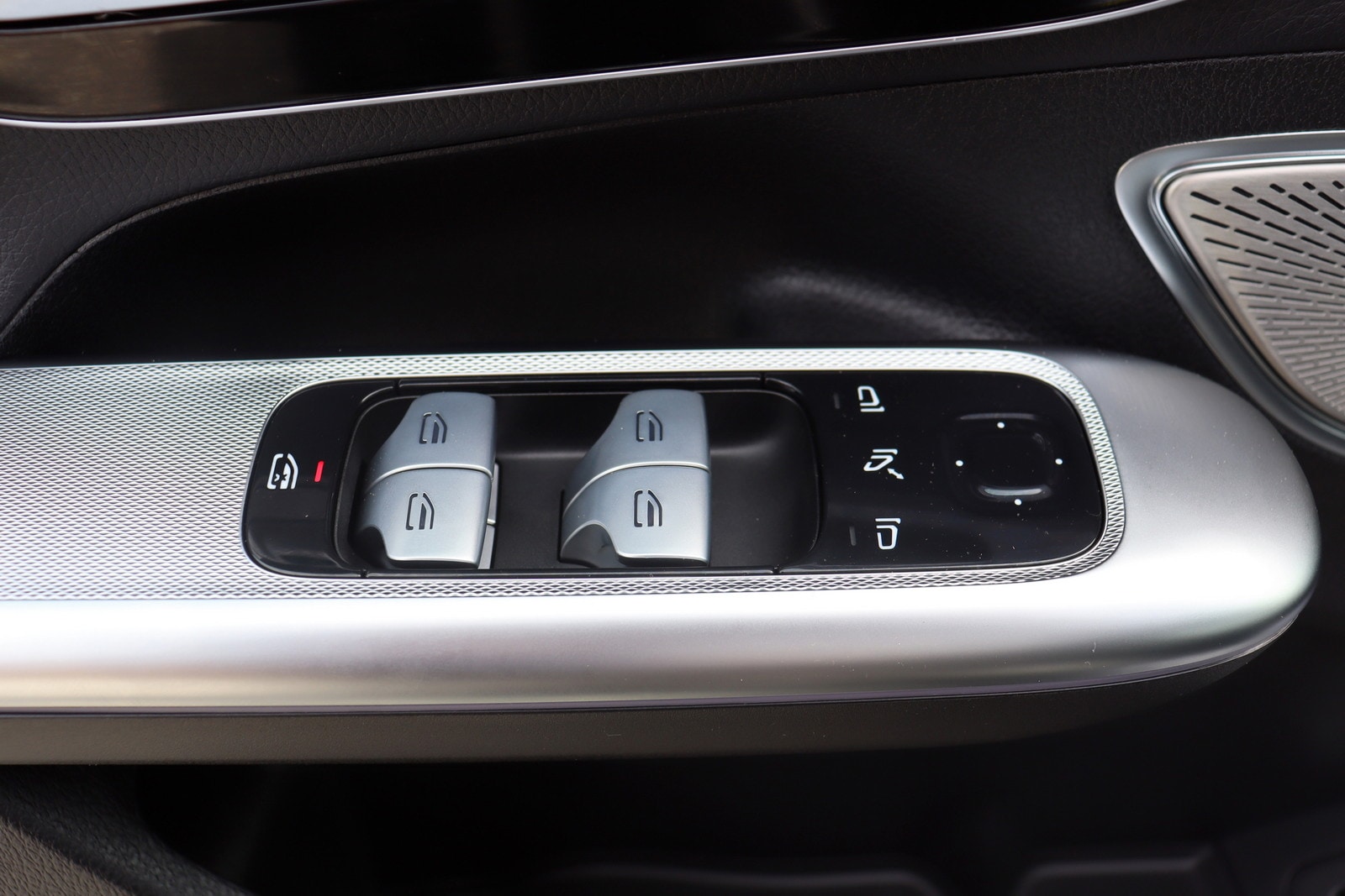 2023 Mercedes-Benz EQE Base - Photo 28