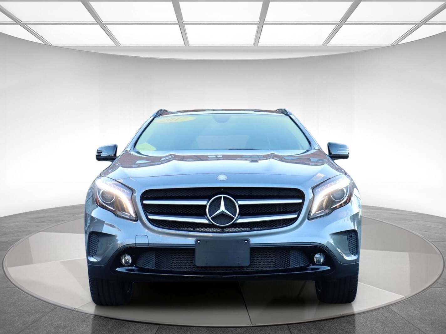 2017 Mercedes Benz GLA 250 4MATIC photo 2