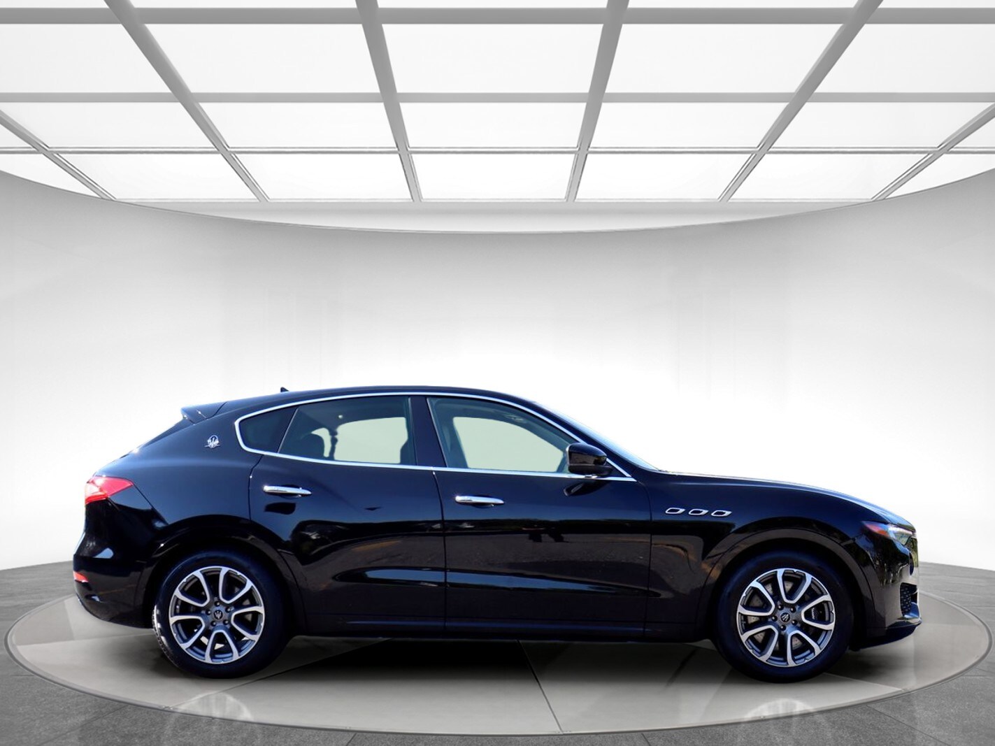 2020 Maserati Levante S photo 4