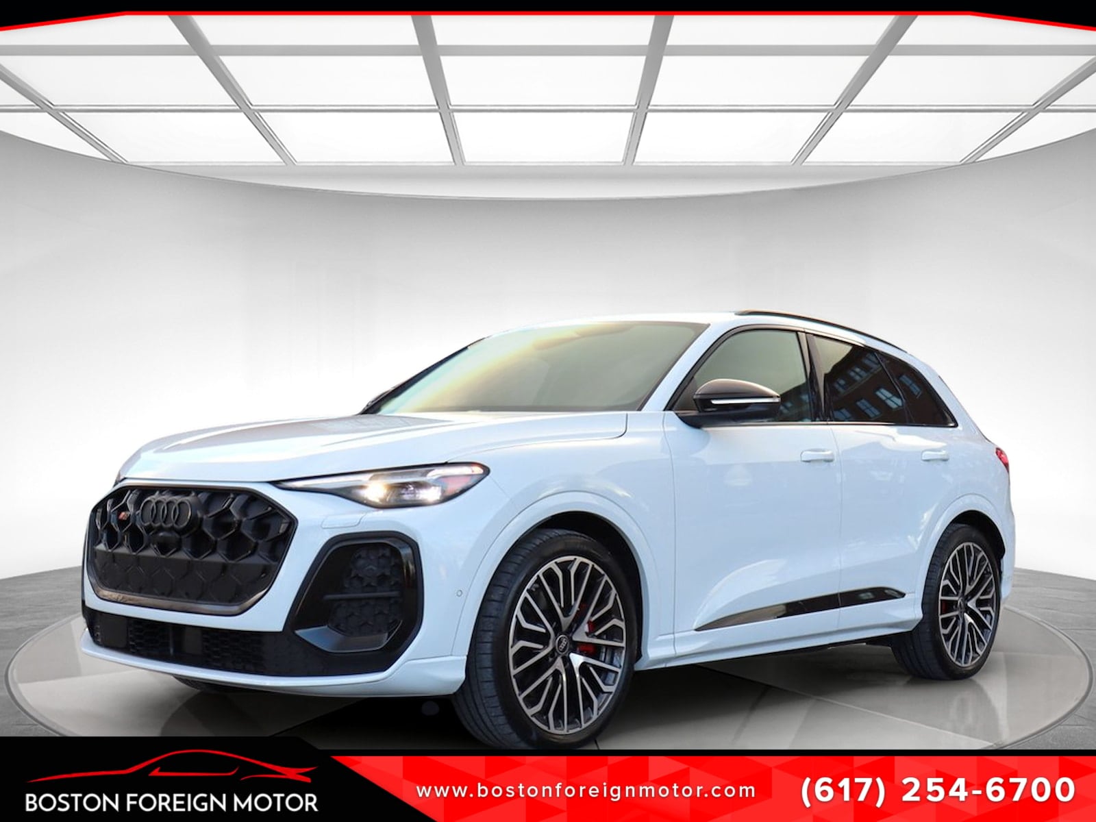 2025 Audi New SQ5 Prestige's photo