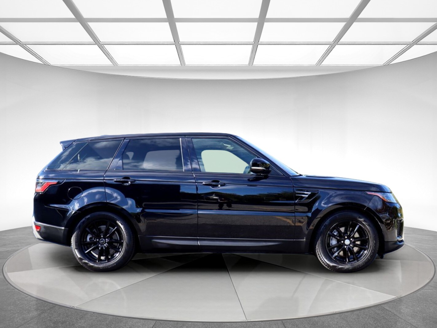 2020 Land Rover Range Rover Sport SE photo 4