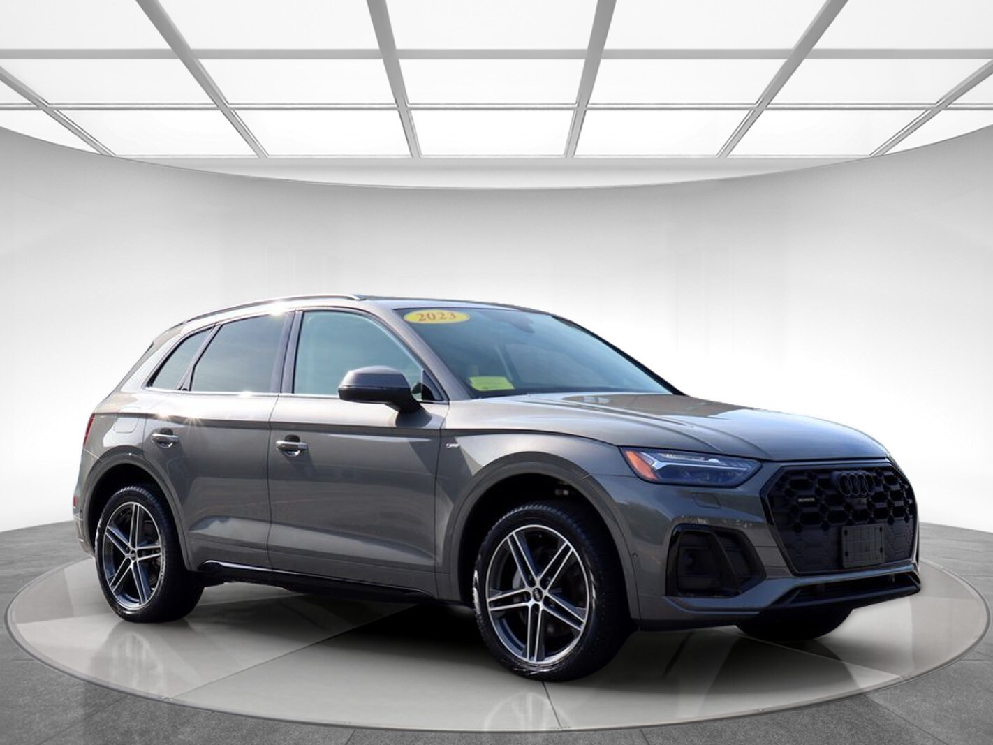 2023 Audi Q5 55 S line Prestige photo 2