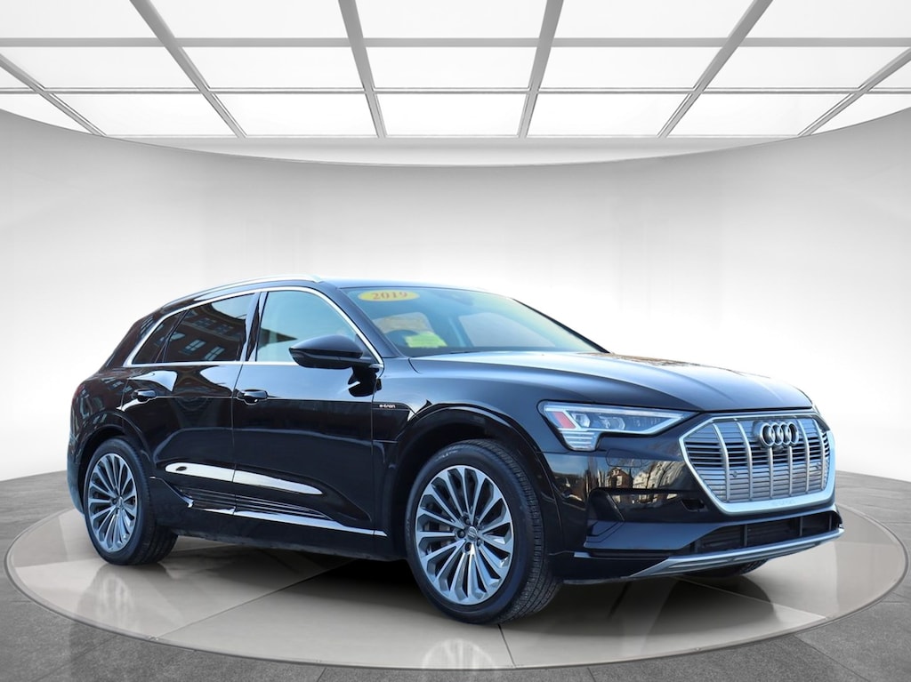 Used 2019 Audi e-tron Prestige SUV