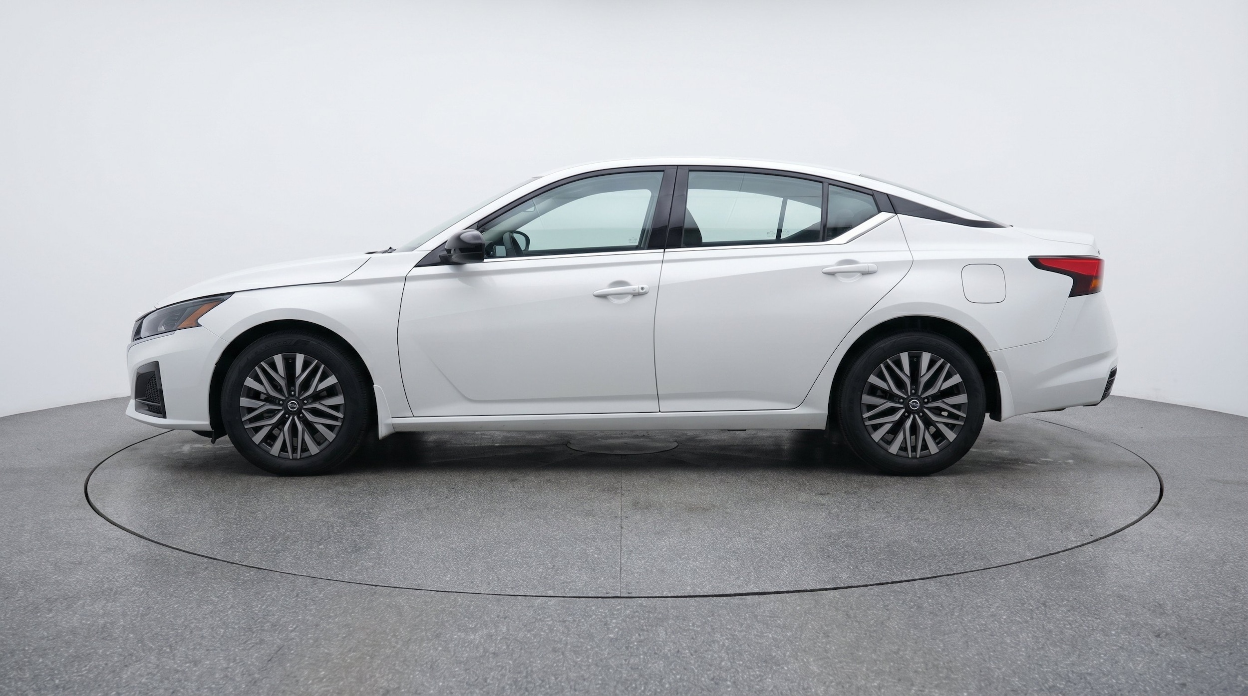 Thumbnail: 2026 Nissan Altima - 5