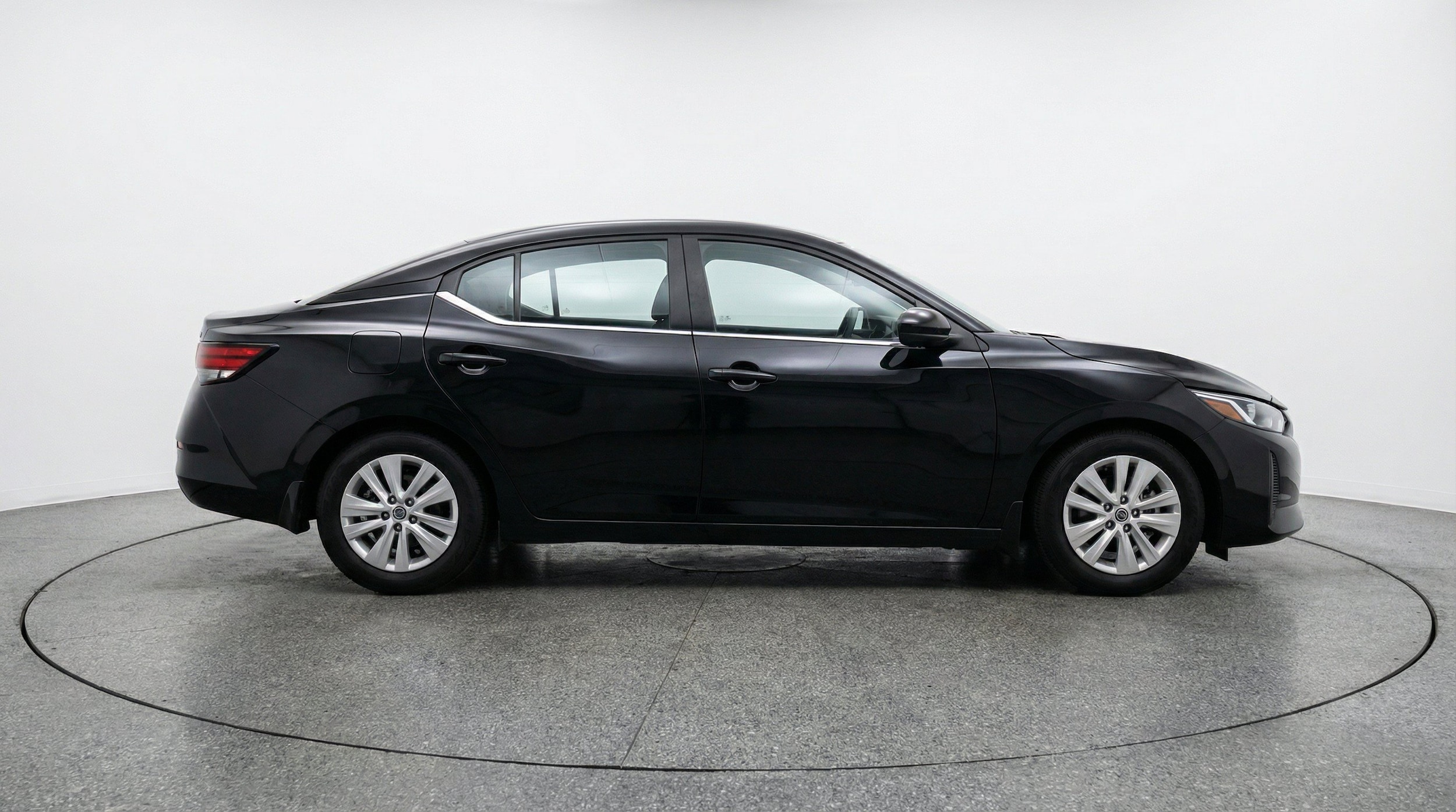 Thumbnail: 2025 Nissan Sentra - 11