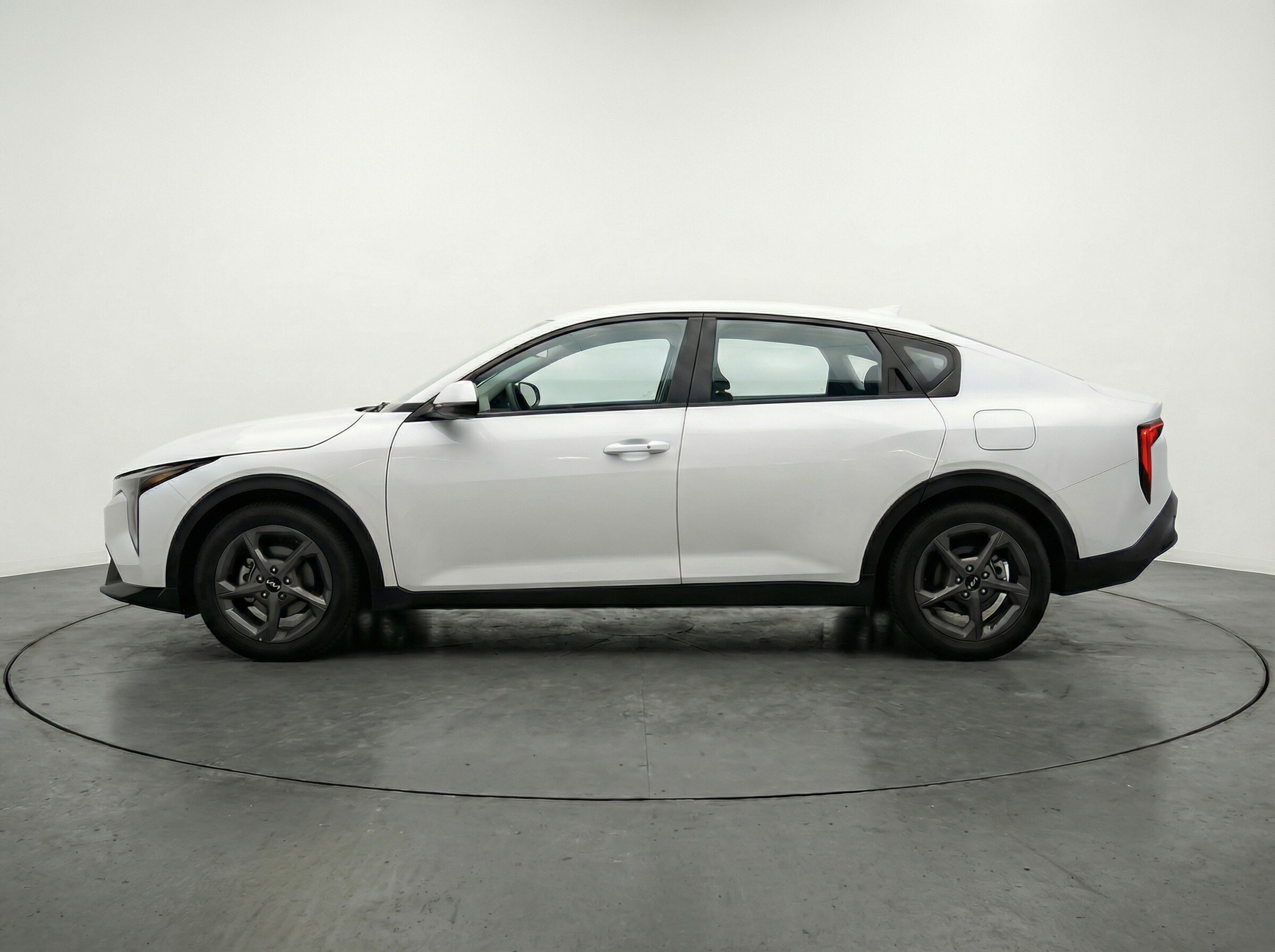 Thumbnail: 2025 Kia K4 - 4