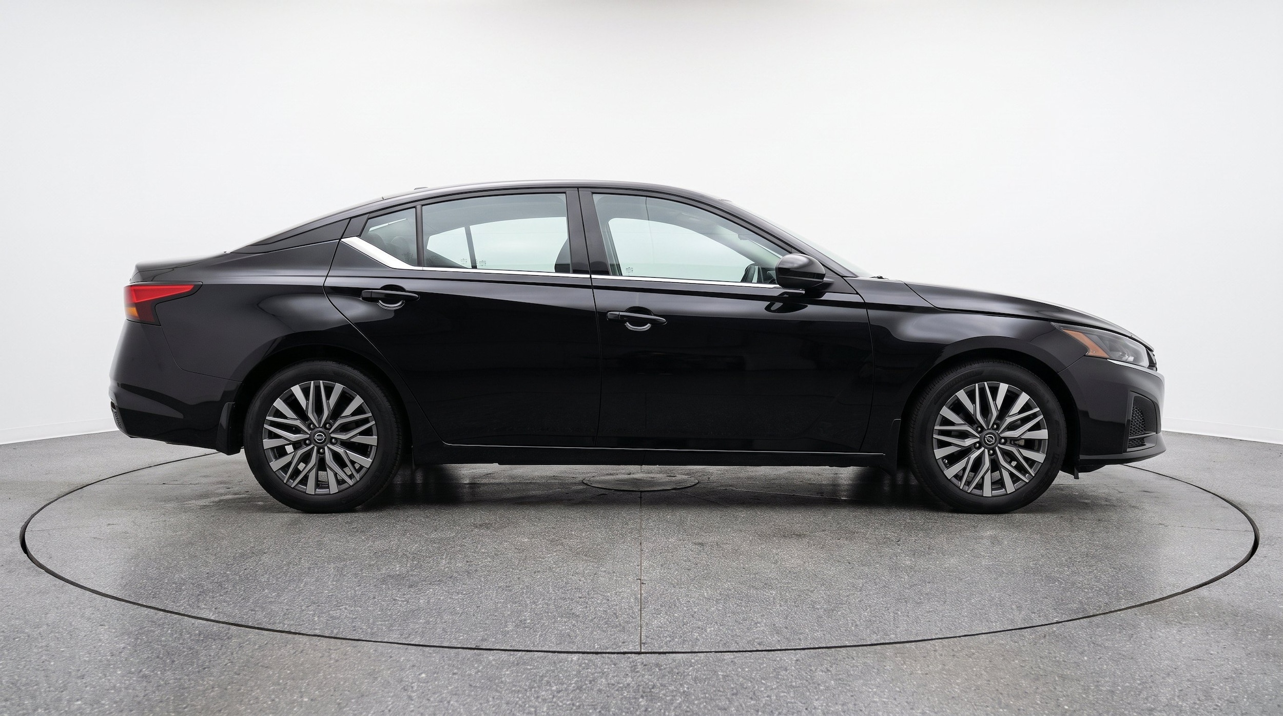 Thumbnail: 2026 Nissan Altima - 10