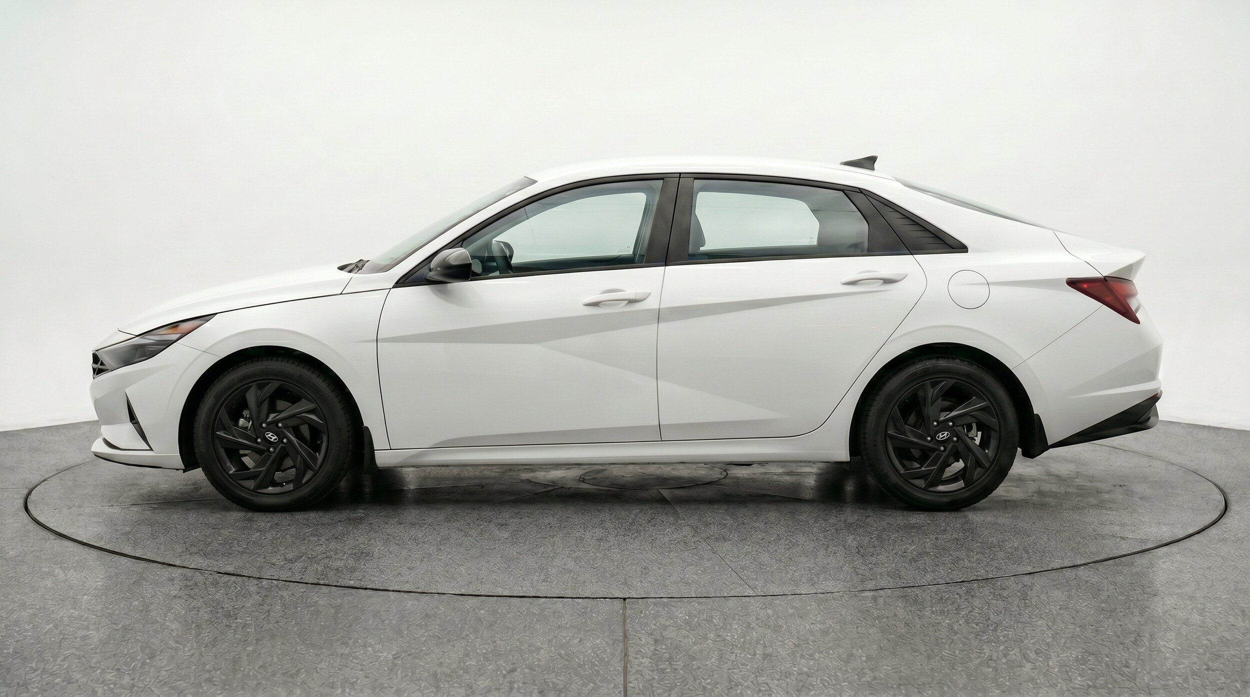 Thumbnail: 2026 Hyundai Elantra - 5