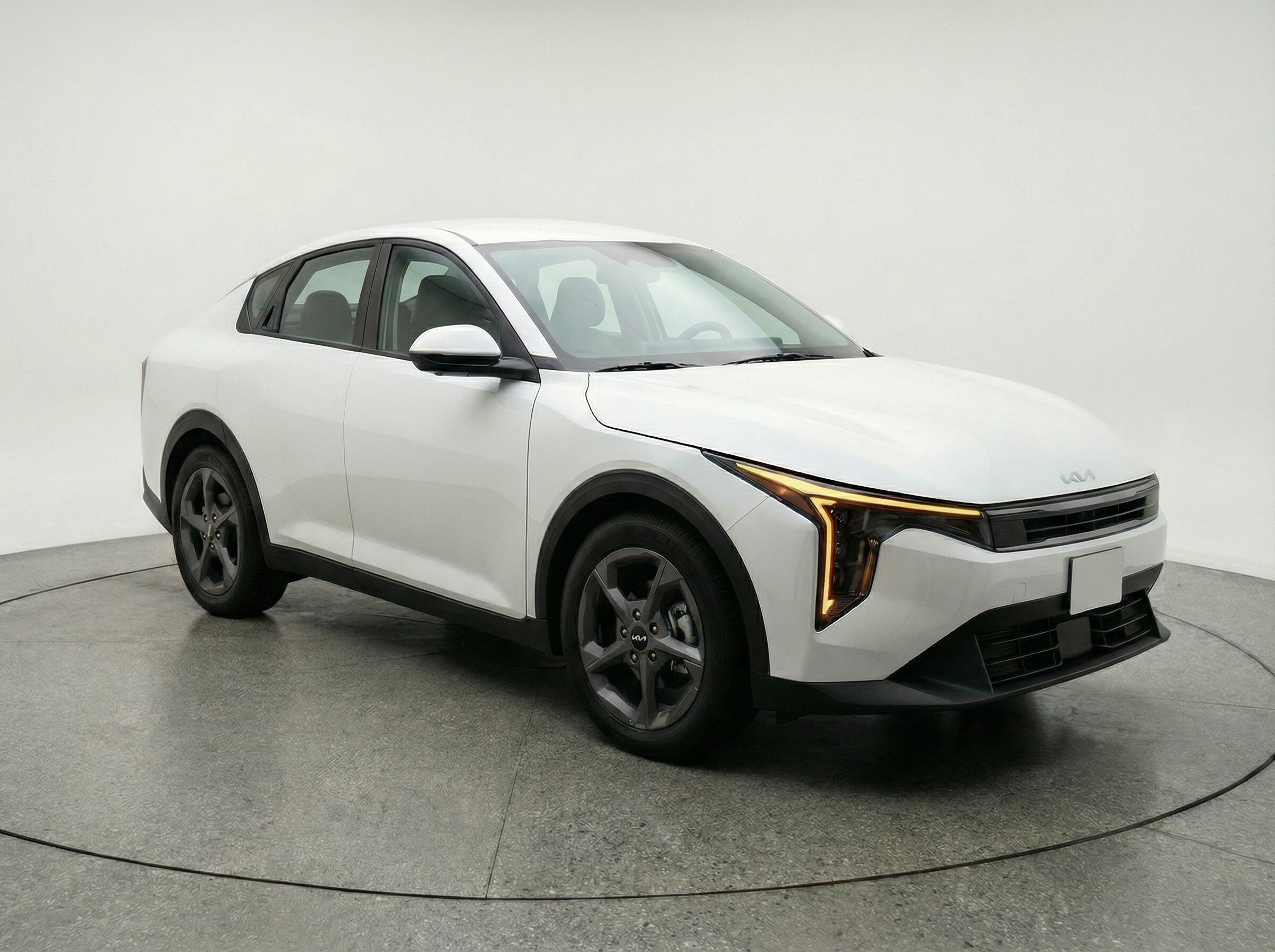 Thumbnail: 2025 Kia K4 - 1