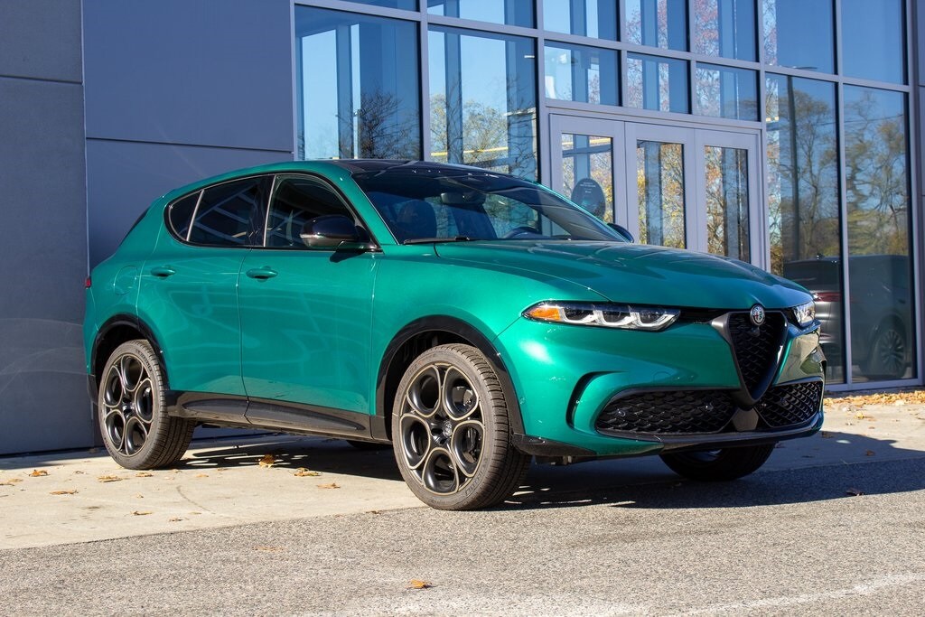 2025 Alfa Romeo Tonale BASE SPRINT photo 3