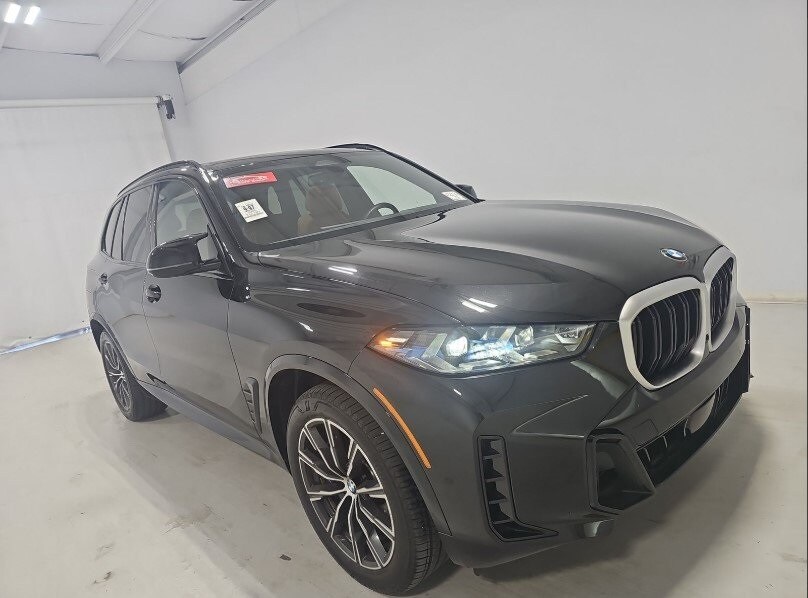 2025 Bmw X5 M60i photo 3