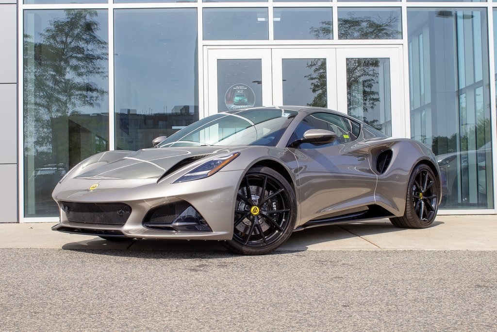2024 Lotus Emira First Edition's photo