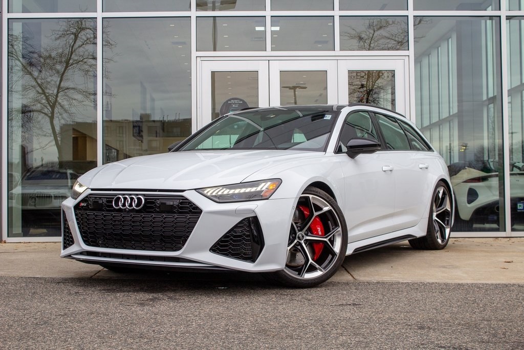 2026 Audi RS6 Avant performance's photo