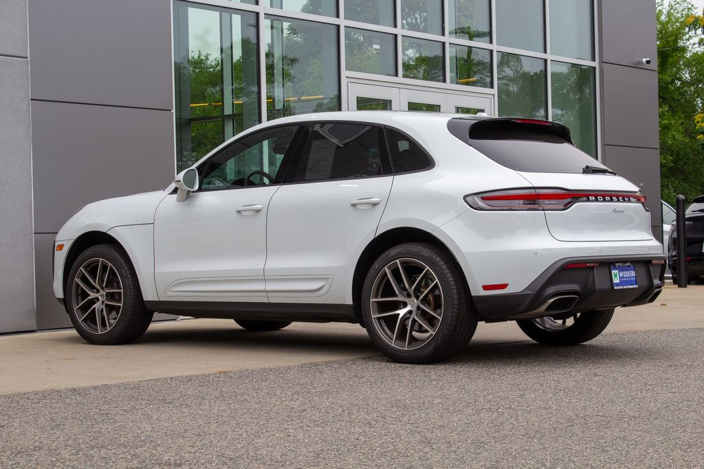 2025 Porsche Macan Base - Photo 8
