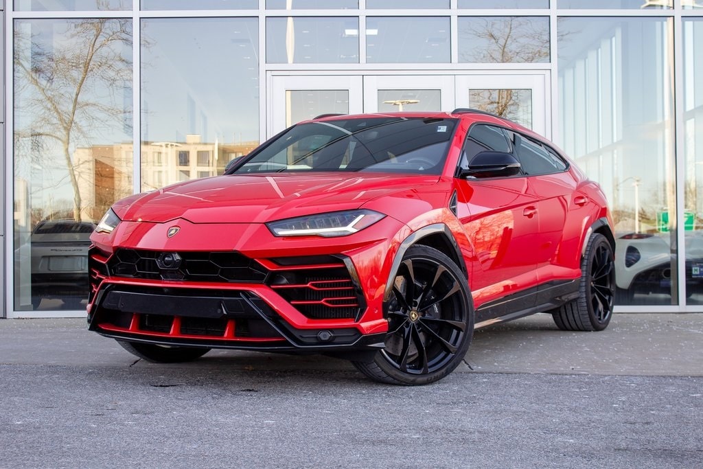 2020 Lamborghini Urus Base's photo