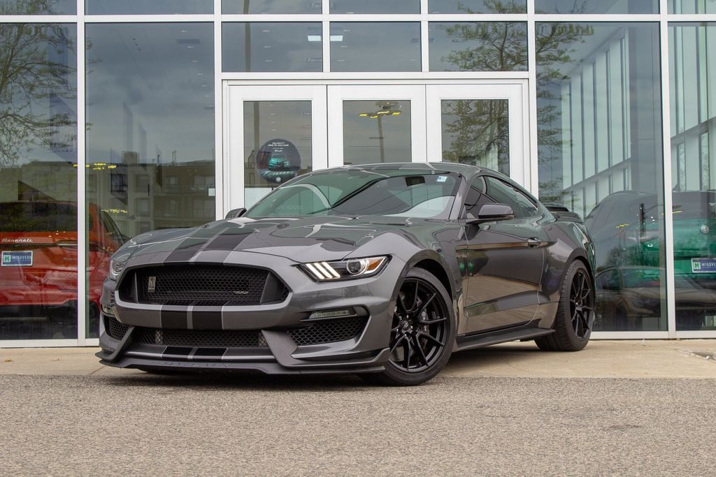 2020 Ford Mustang Shelby GT350's photo