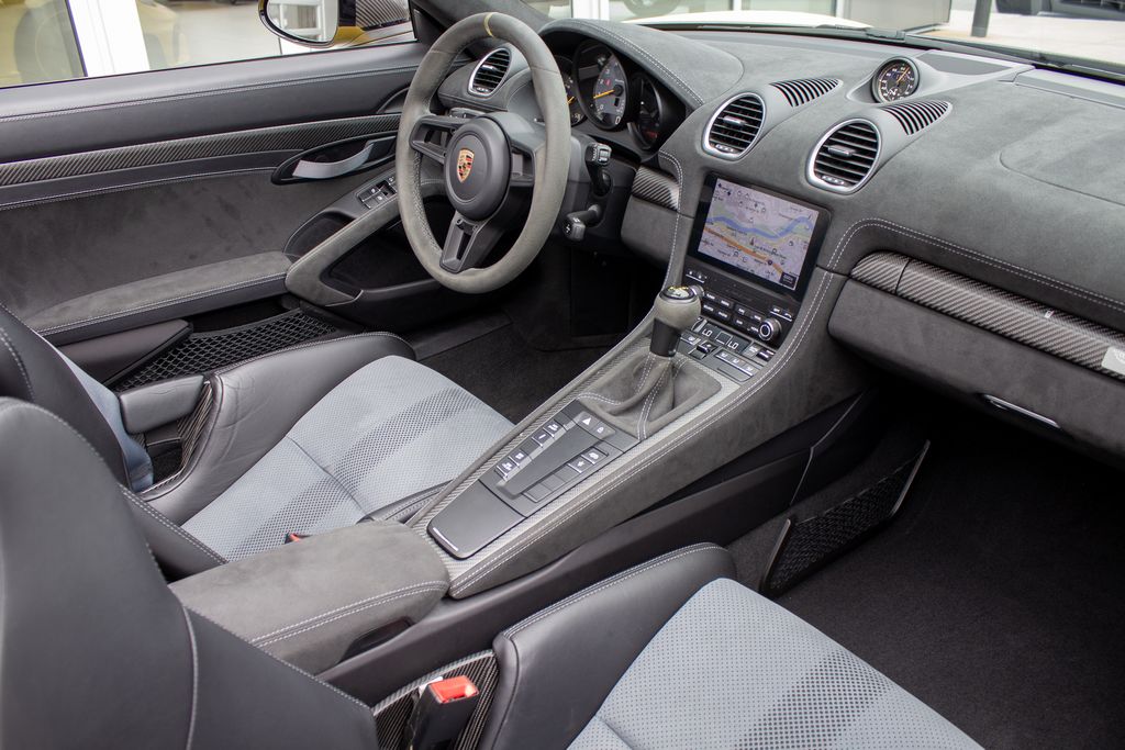 2024 Porsche 718 Spyder RS - Photo 14