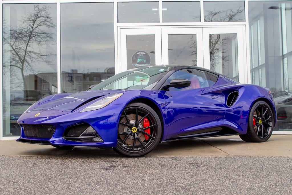 2024 Lotus Emira First Edition's photo