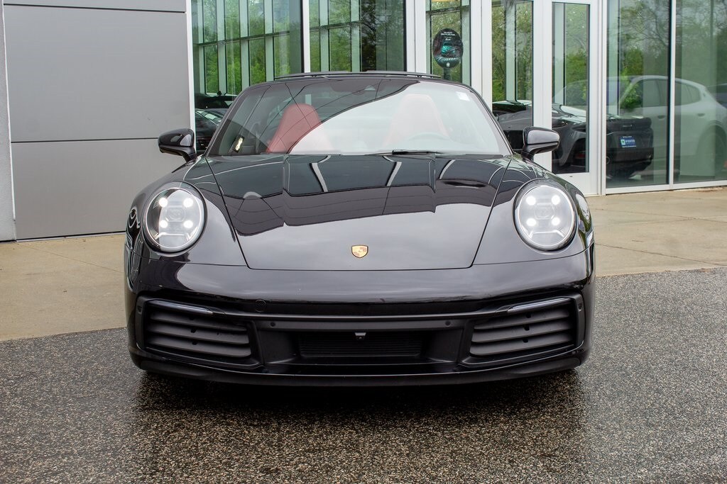 2021 Porsche 911 Targa 4S photo 3