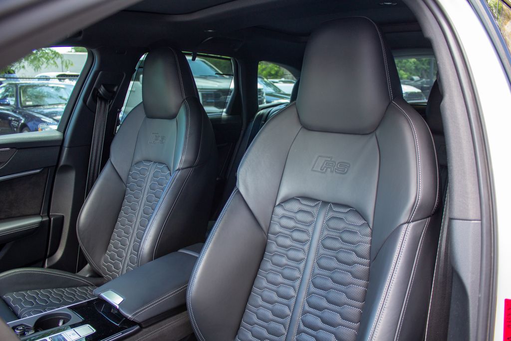 2021 Audi RS6 Avant Base - Photo 12