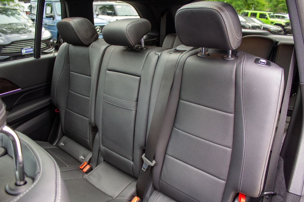 2025 Mercedes-Benz GLS Base - Photo 22