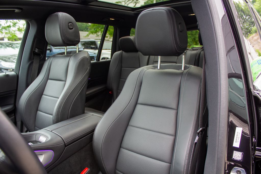 2025 Mercedes-Benz GLS Base - Photo 12