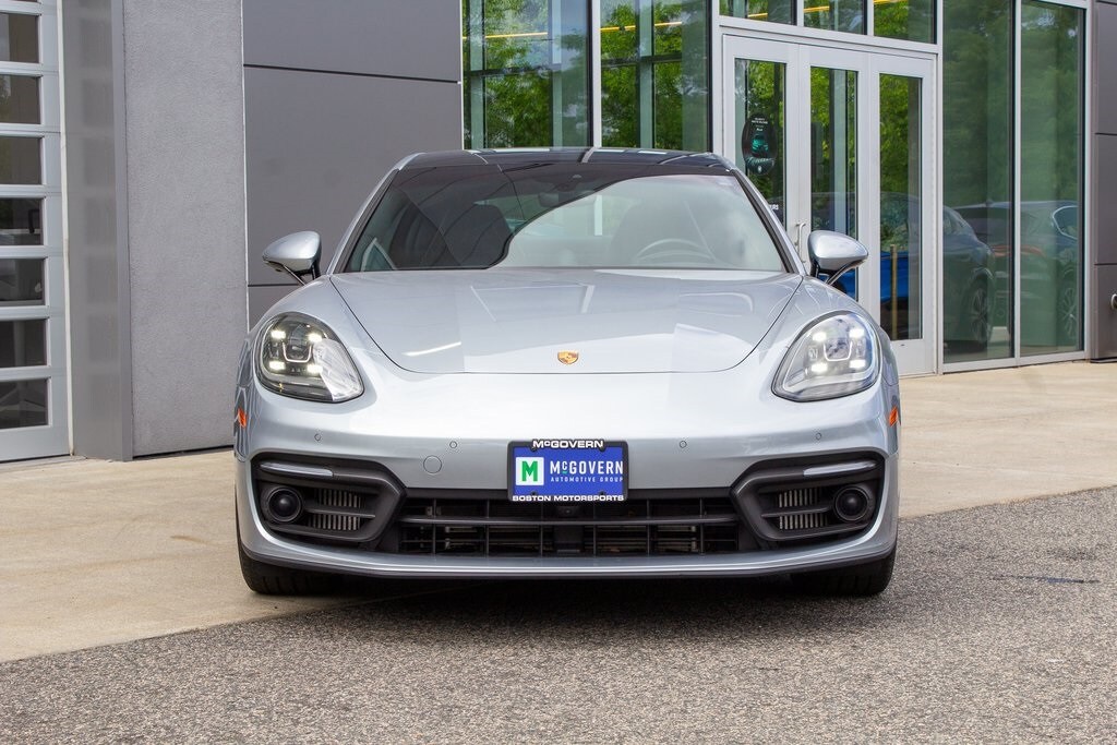 2021 Porsche Panamera 4 photo 2