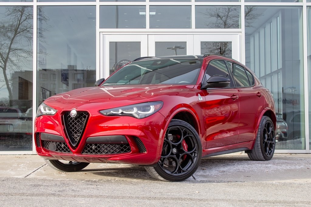 2024 Alfa Romeo Stelvio Quadrifoglio's photo