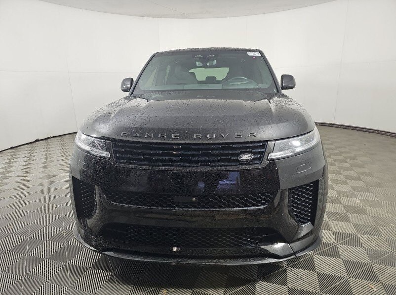2024 Land Rover Range Rover Sport photo 2
