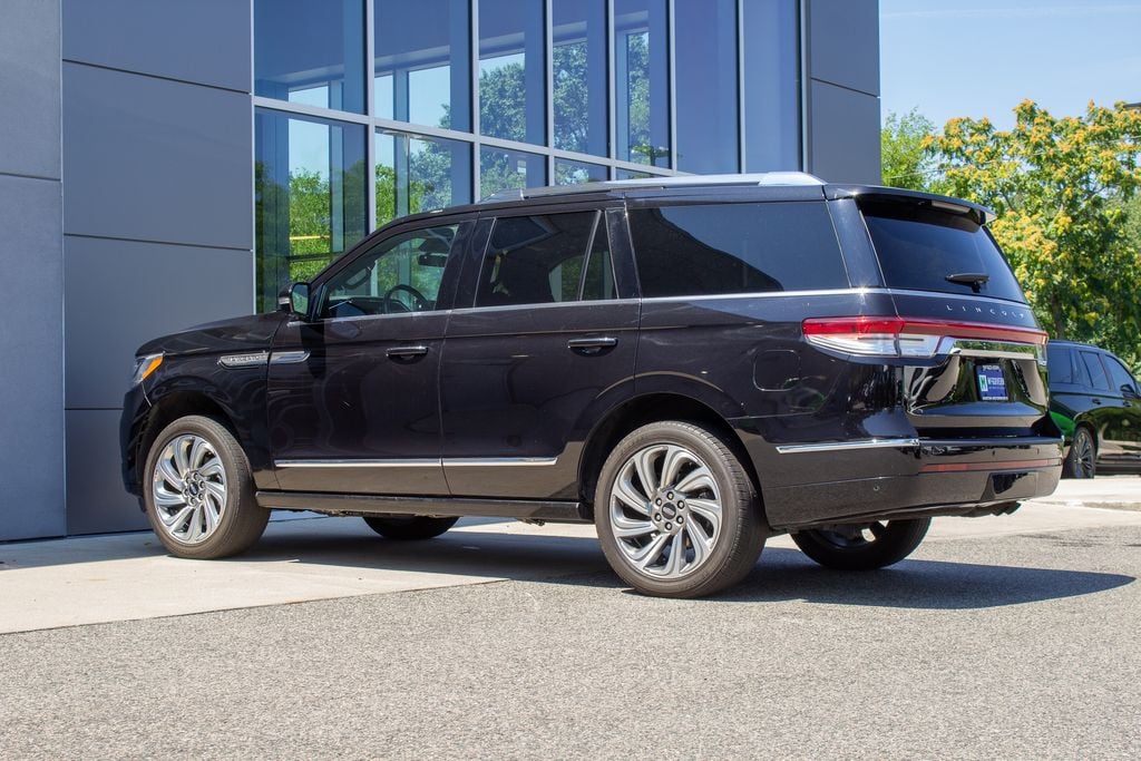 2024 Lincoln Navigator Reserve - Photo 8