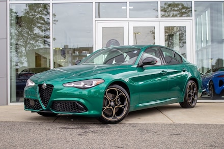 2025 Alfa Romeo Giulia INTENSA AWD Sedan 2025 Alfa Romeo Giulia INTENSA AWD Sedan