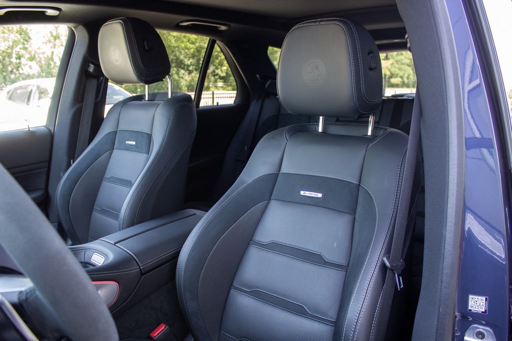 2025 Mercedes-Benz GLE AMG GLE 53 - Photo 12