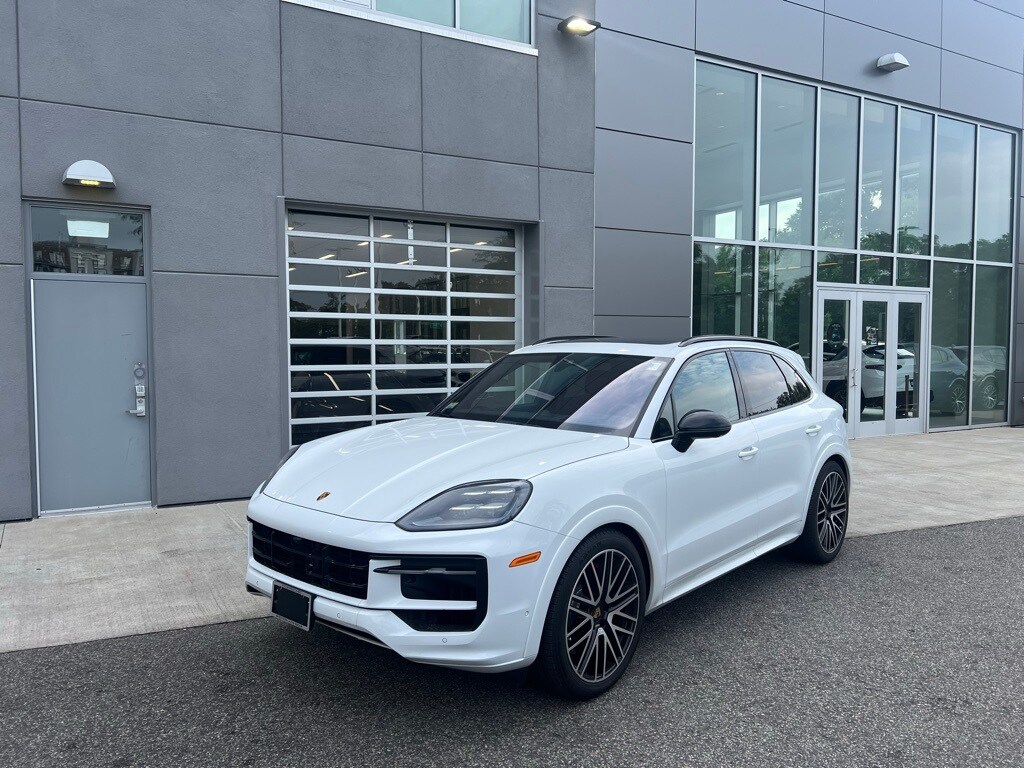 Used 2024 Porsche Cayenne For Sale at Boston Motorsports Alfa Romeo