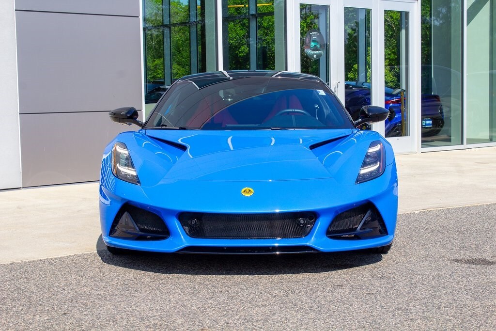 2024 Lotus Emira First Edition photo 2