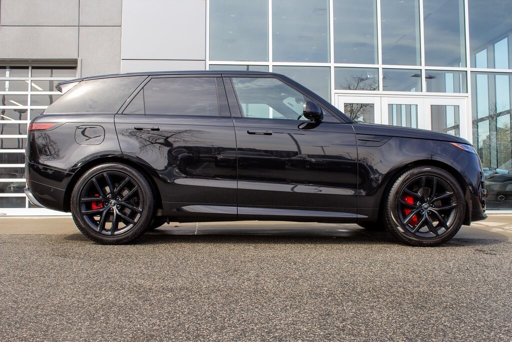 2024 Land Rover Range Rover Sport P400 Dynamic SE photo 4