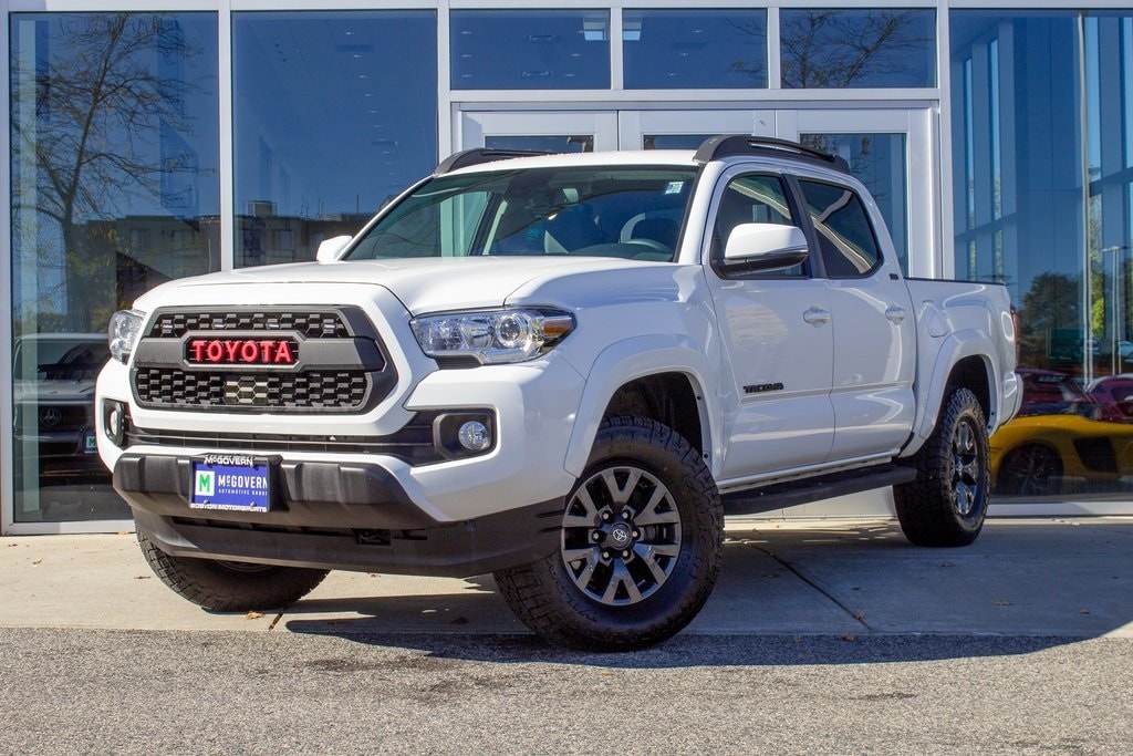 Used 2023 Toyota Tacoma SR5 Truck Double Cab