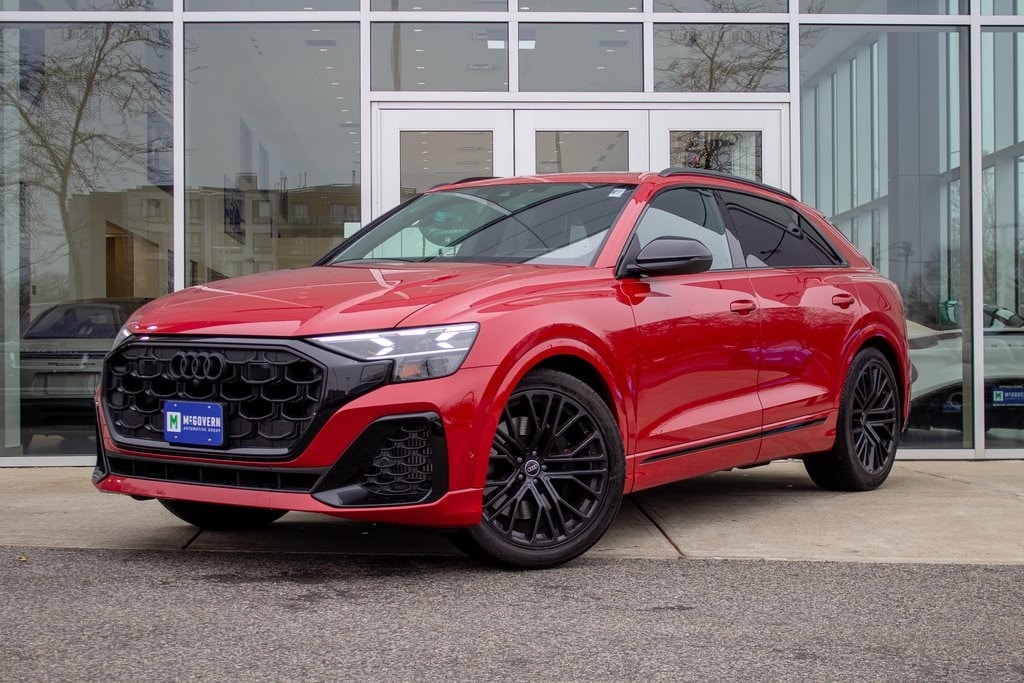 2025 Audi SQ8 Prestige's photo